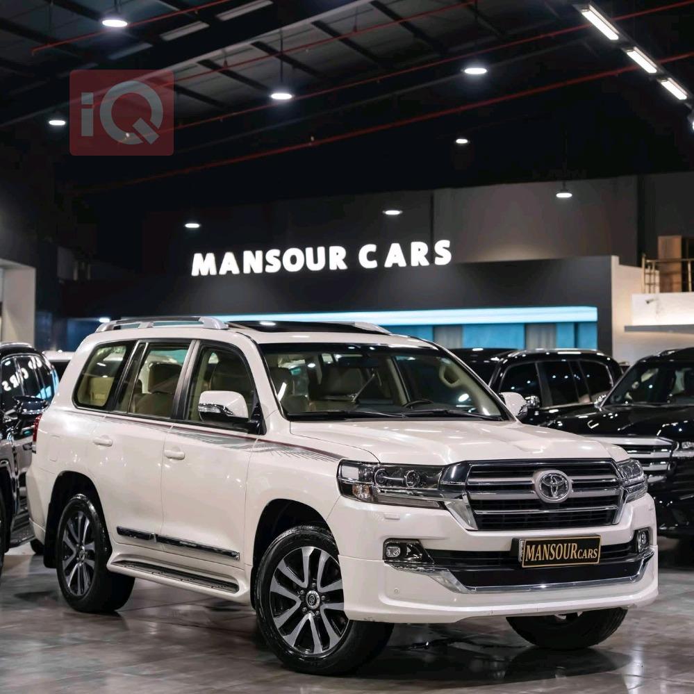 تويوتا لاندكروزر